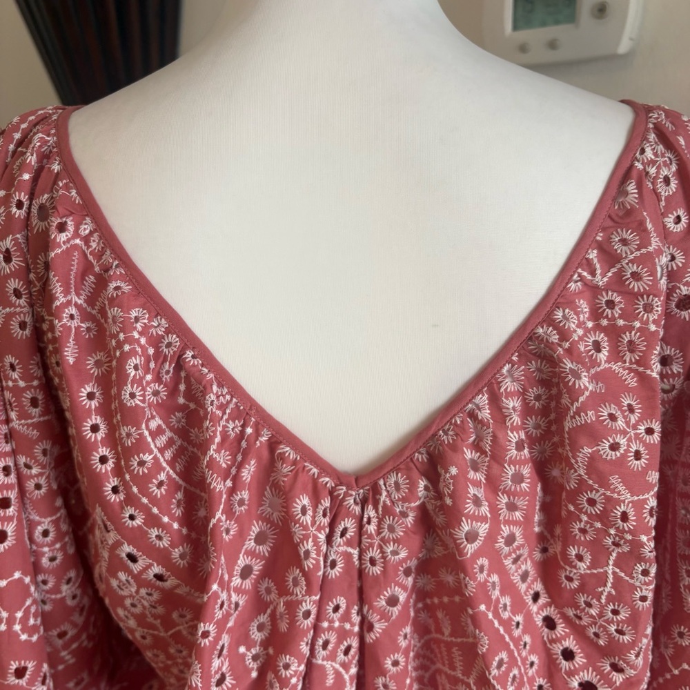 Elie Tahari Pink Eyelet Peasant Blouse - Picture 8 of 16